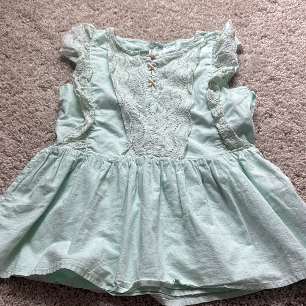GAP Green Blouse with Ruffled Cap Sleeves and Peplum Style